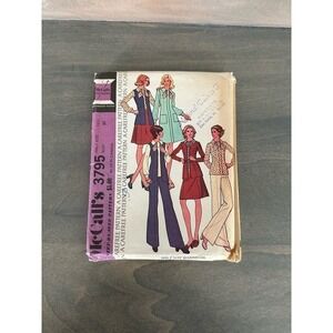 McCalls Vintage Uncut Dress Blouse Scarf Pants Skirt Jacket and Vest Size 14.5